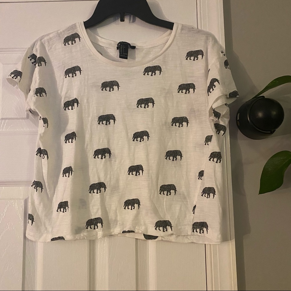 Forever 21 Elephant Crop Top White Black Small Short Sleeve T Shirt Boho